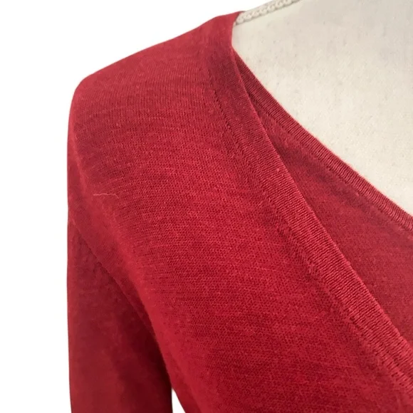 Sweaterworks Rich Red V-Neck silk Sweater front twist knot detail size large - Picture 4 of 9